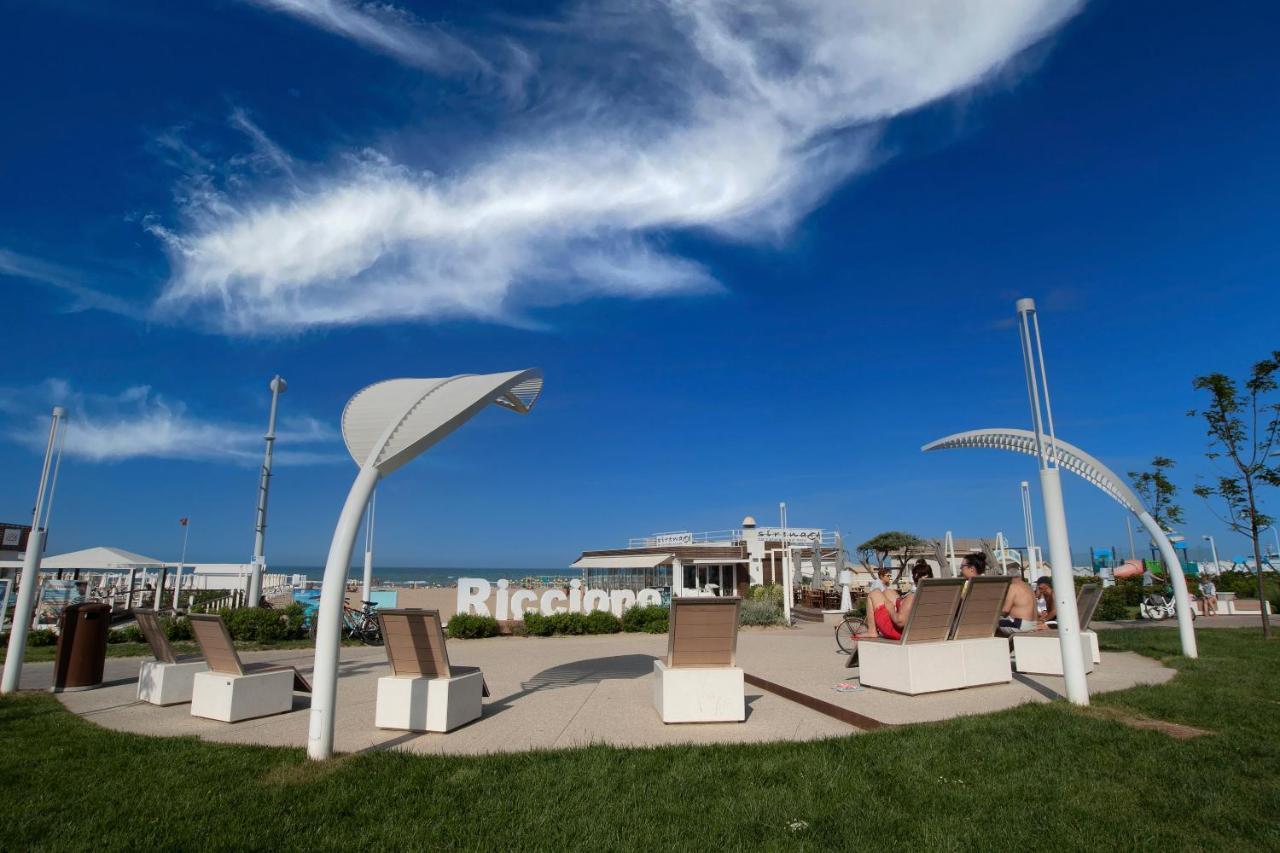 Trilocale Luna Riccione Extérieur photo